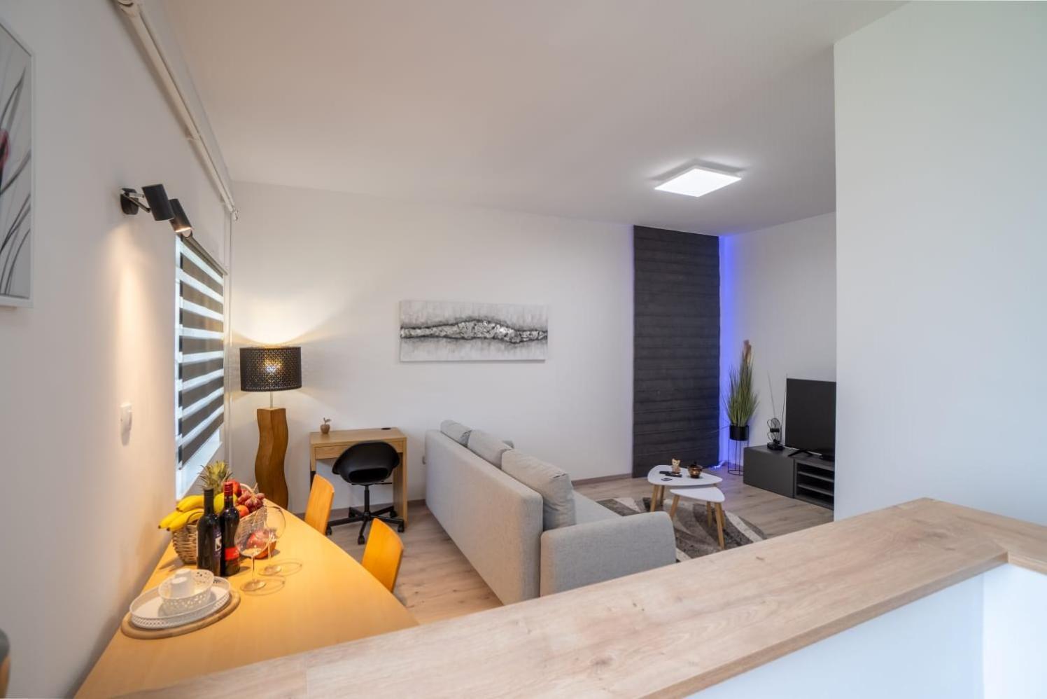 Apartman Mihovil Gospić Exterior foto