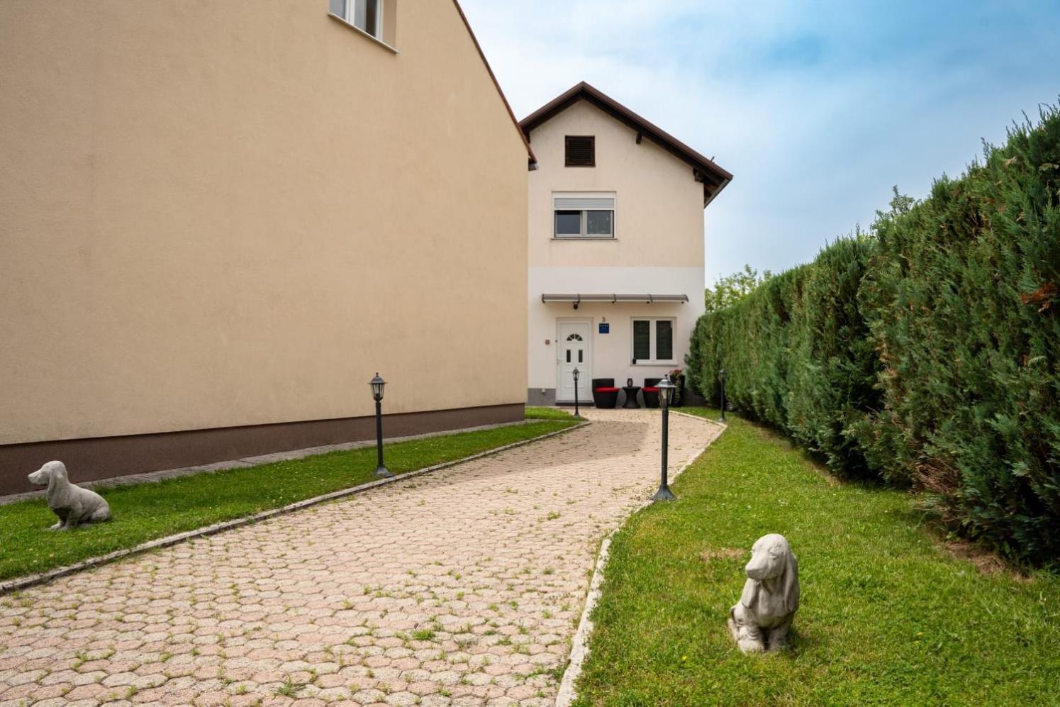 Apartman Mihovil Gospić Exterior foto